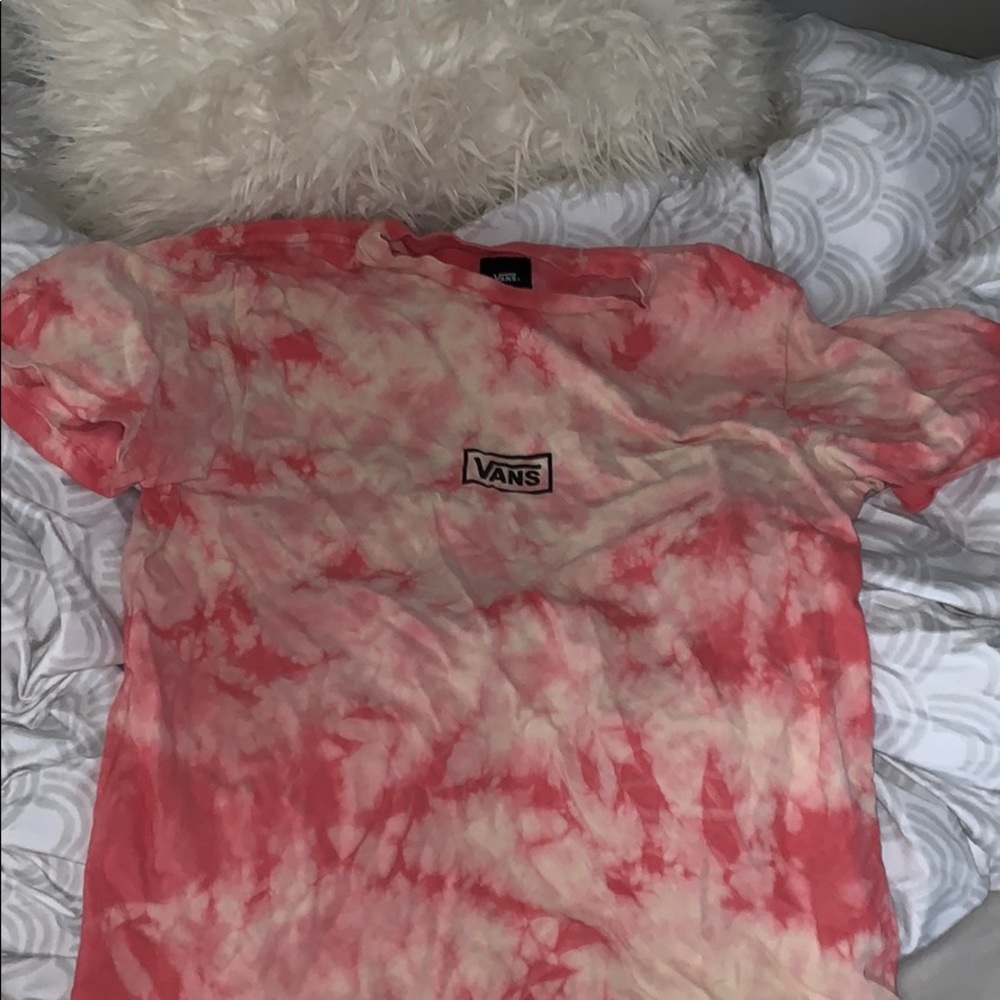 tie dye vans t shirt